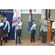 HOMENAJE A LOS VETERANOS Y CAÍDOS EN LA GUERRA DE MALVINAS